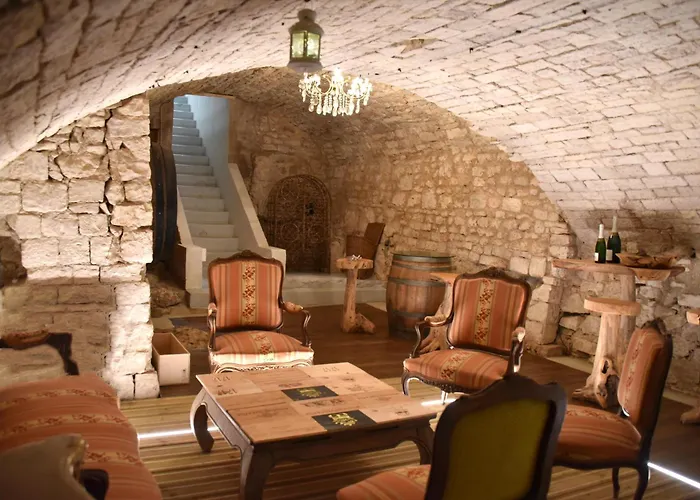 La Cave Secrete Daire *